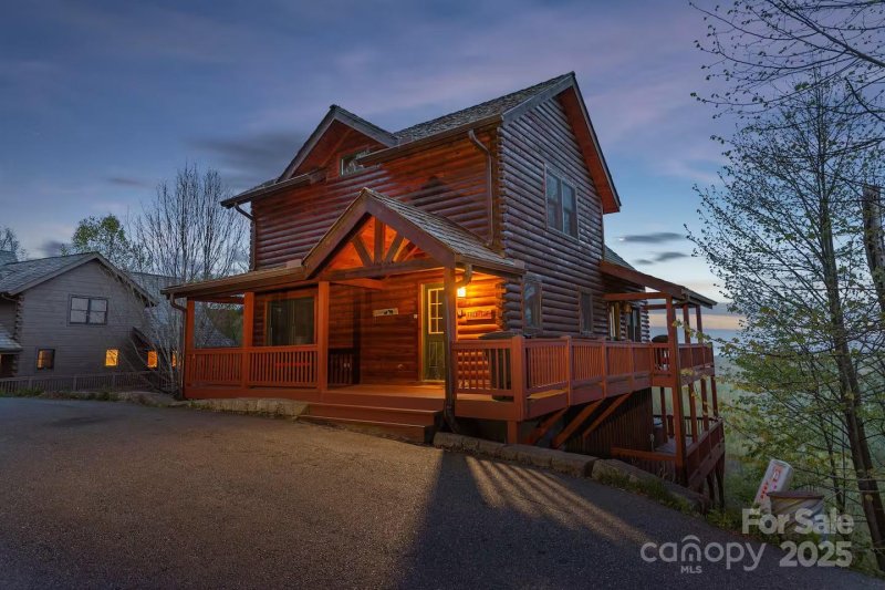 Property image 2 at 59 Valley Heights, Mars Hill, NC 28754