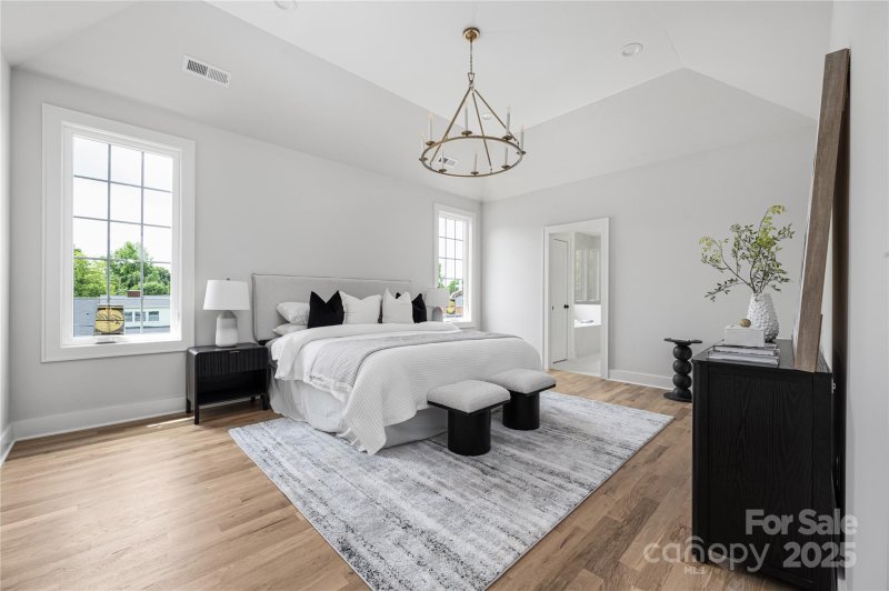 Property image 5 of 1817 Union Street in Villa Heights, Charlotte, NC 28205