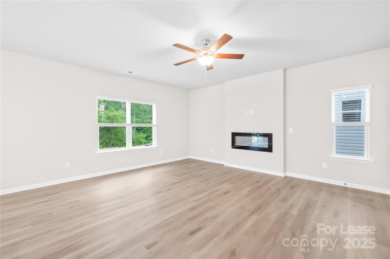 Property image 4 at 2116 Clapham Court, Charlotte, NC 28215
