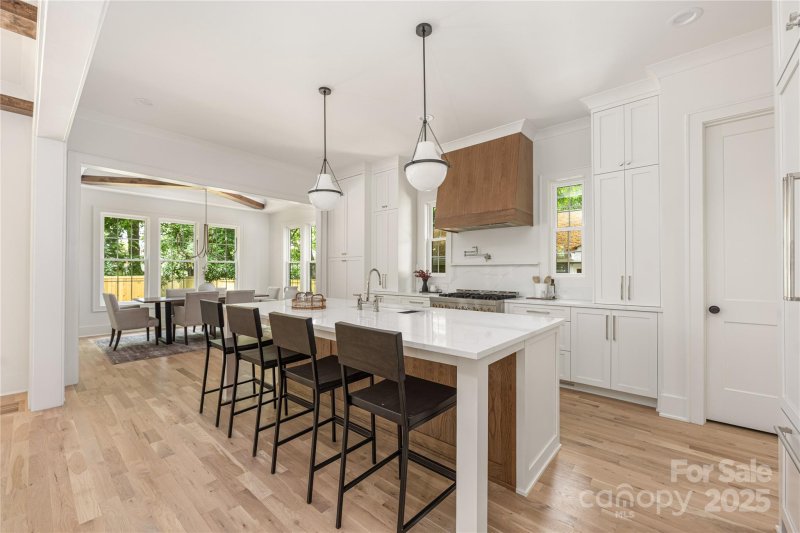 Property image 2 at 1829 Union Street, Charlotte, NC 28205