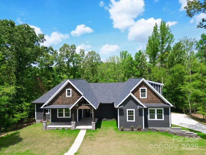 Old South, Concord Community