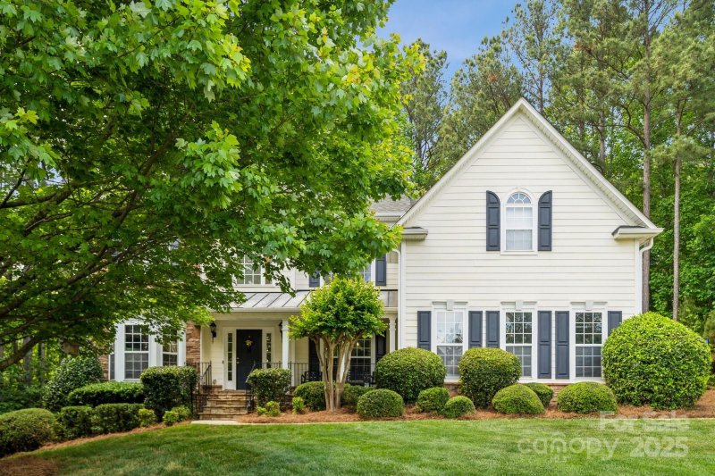 Property image 2 of 109 Braxton Gate Court in Stonewater, Mount Holly, NC 28120