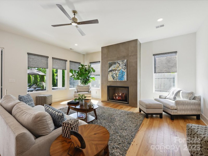 Property image 5 at 1009 Belmont Avenue, Charlotte, NC 28205