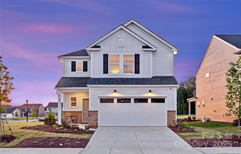 Property image 4 at 14015 Penbury Lane, Charlotte, NC 28278