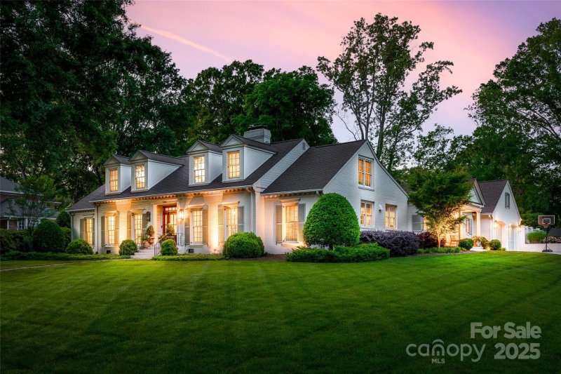 Property image 2 at 2900 Wickersham Road, Charlotte, NC 28211