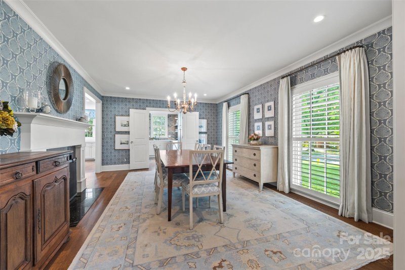 Property image 4 at 2900 Wickersham Road, Charlotte, NC 28211