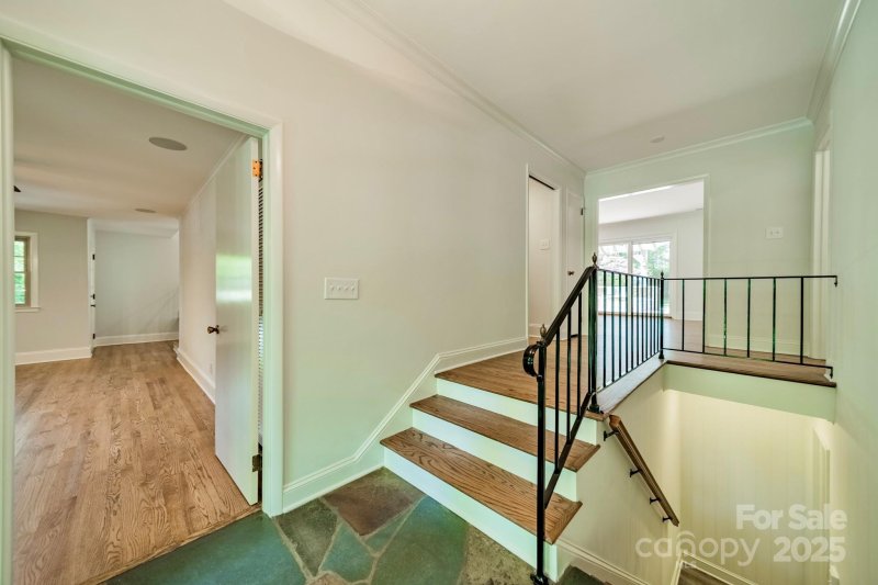 Property image 4 at 5719 Doncaster Drive, Charlotte, NC 28211