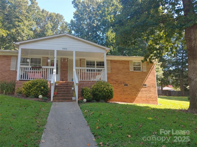 2316 Woodbridge Drive