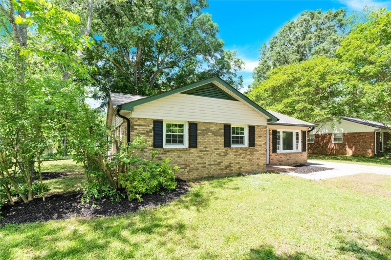 8303 Hemby Wood Drive