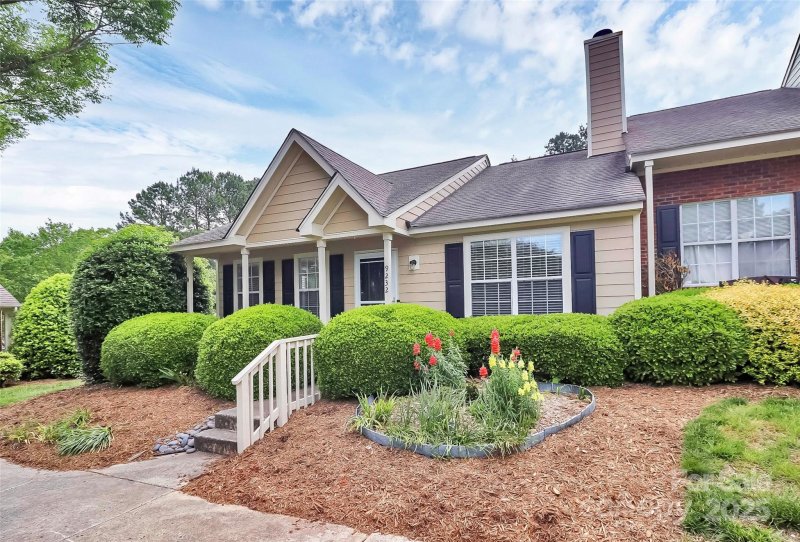 Property image 2 at 9232 Four Mile Creek Road, Charlotte, NC 28277