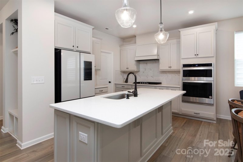 Property image 3 of 3252 Cheyney Park Drive in Cheyney, Charlotte, NC 28269