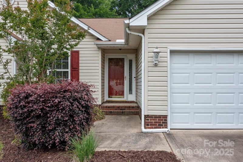Property image 4 at 508 Long Creek Parkway, Charlotte, NC 28214