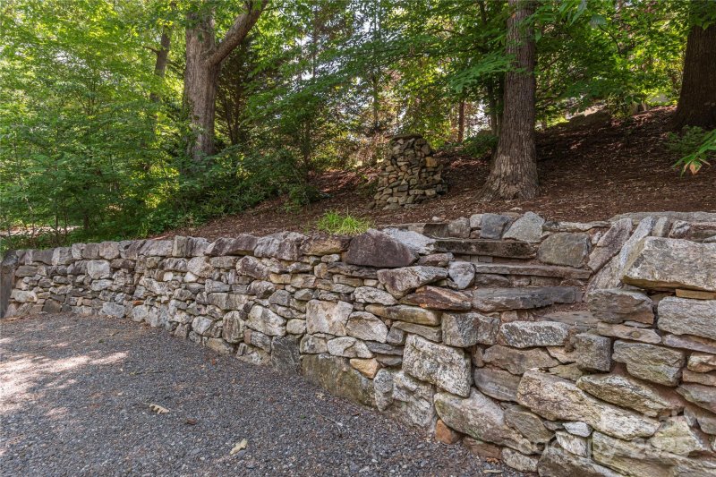 Property image 5 at 79 Euclid Boulevard, Asheville, NC 28806