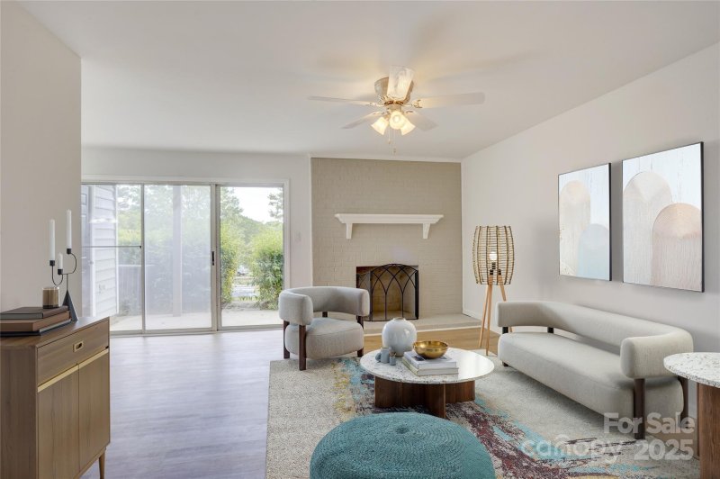 Property image 3 at 2916 Iron Gate Lane, Charlotte, NC 28212