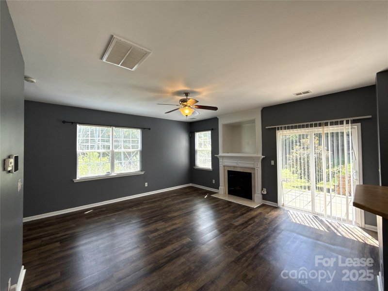 Property image 3 at 4819 Abercromby Street, Charlotte, NC 28213