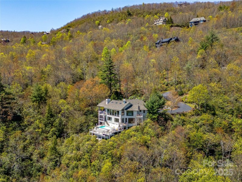 Property image 3 at 199 Mills Creek Point, Lake Toxaway, NC 28747