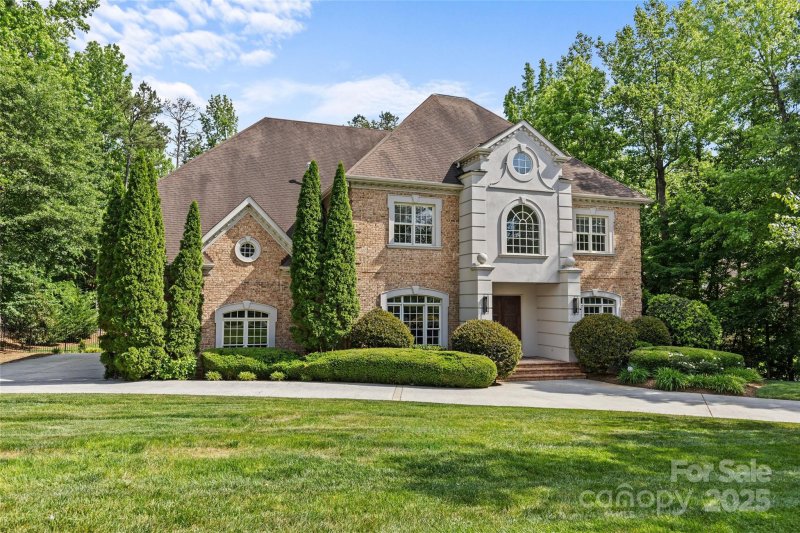 Property image 4 of 1009 Seminole Drive in Firethorne, Waxhaw, NC 28173