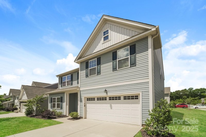 Property image 2 at 9127 Colwick Hill Lane, Charlotte, NC 28215