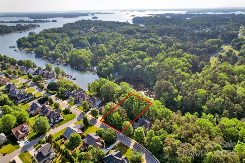 Property image 2 at 0000 Smith Harbour Drive, Denver, NC 28037