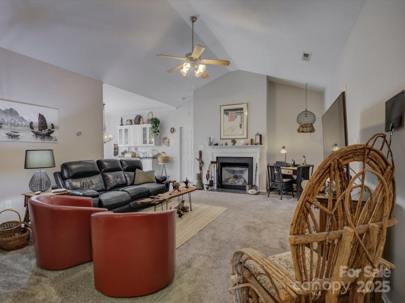 Property image 5 at 433 Linsbury Court, Gastonia, NC 28056