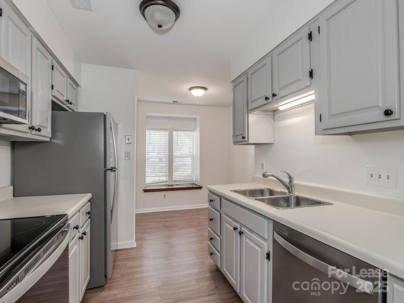 Property image 5 at 2704 New Hamlin Way, Charlotte, NC 28210