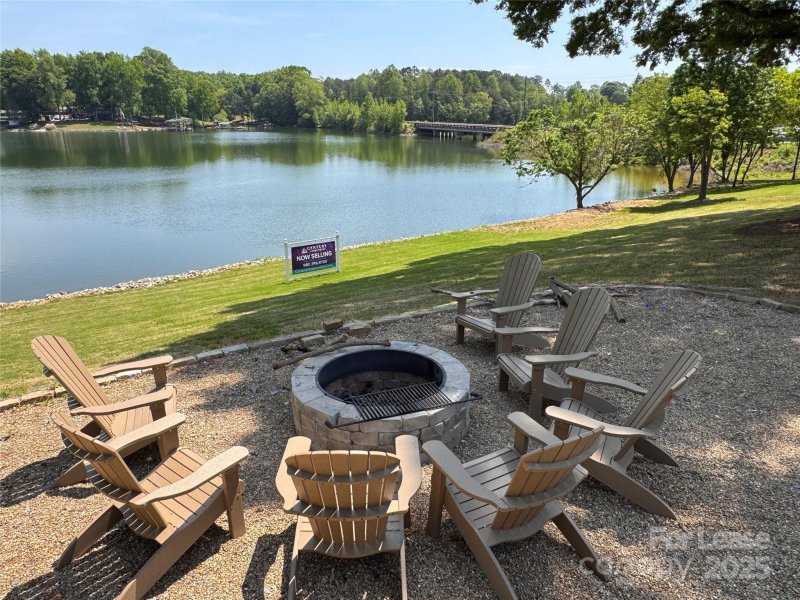 Property image 4 of 4326 Reed Creek Drive in Waterstone, Sherrills Ford, NC 28673