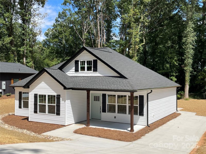 Property image 2 at 408 N Peterson Street, Stanley, NC 28164