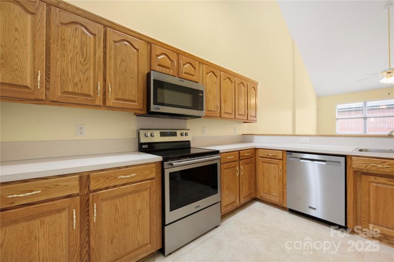 Property image 4 at 3951 Jasmine Lane, Denver, NC 28037