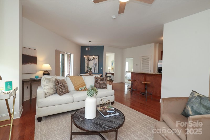 Property image 3 at 721 Governor Morrison Street, Charlotte, NC 28211