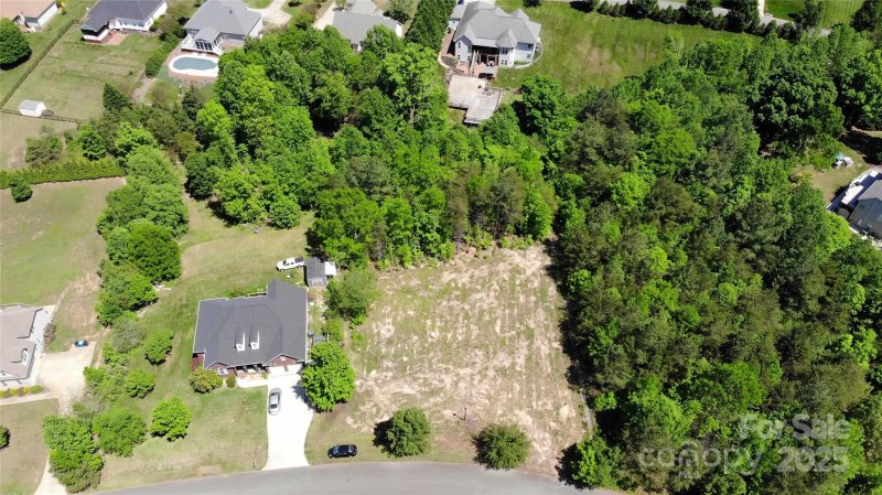 Property image 4 at 1938 Lynmore Drive, Sherrills Ford, NC 28673