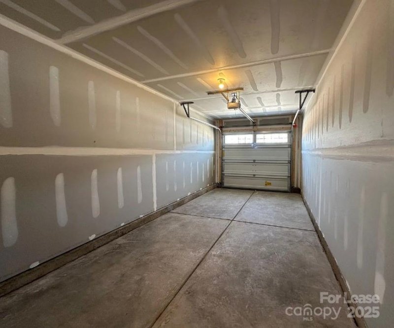 Property image 2 at 127 Jameson Park Drive, Troutman, NC 28166