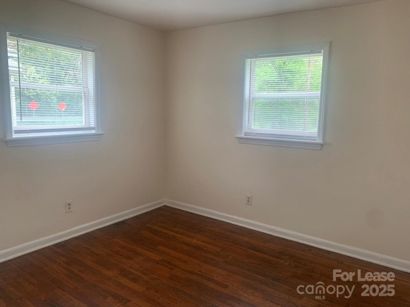 Property image 4 at 3600 Simmons Street, Charlotte, NC 28208