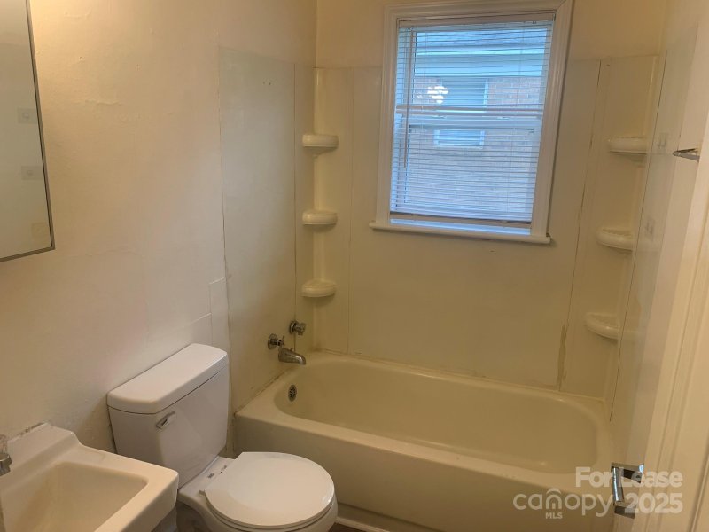 Property image 5 at 3600 Simmons Street, Charlotte, NC 28208