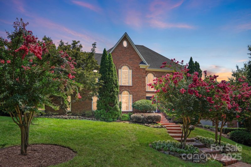 1509 Windy Ridge Road