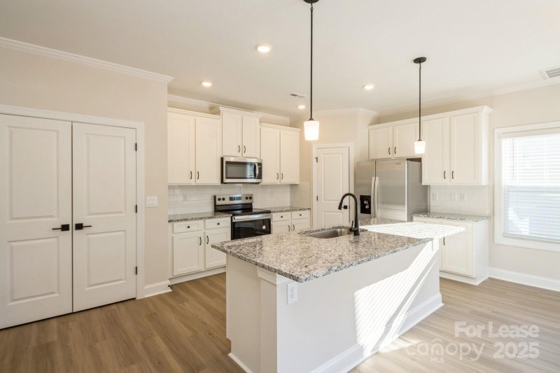 Property image 5 at 139 Wembury Lane, Troutman, NC 28166