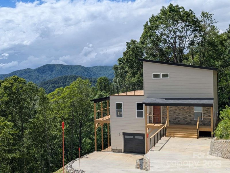 Property image 3 at 689 Blake Drive, Canton, NC 28716