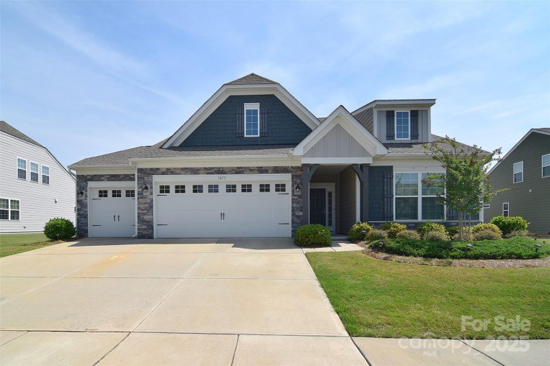 3073 Oliver Stanley Trail