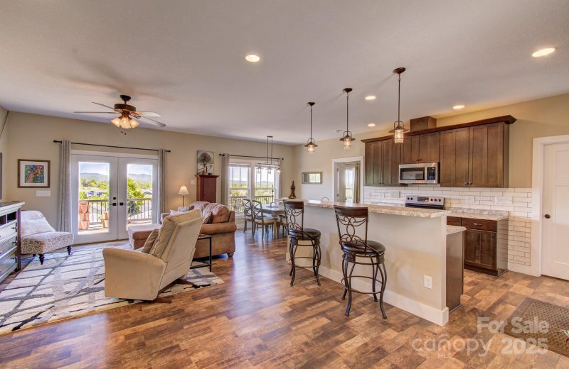 Property image 4 at 48 Climbing Aster Way, Asheville, NC 28806