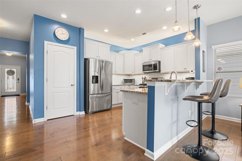 Property image 5 at 1221 Brookcrest Lane, Fort Mill, SC 29708