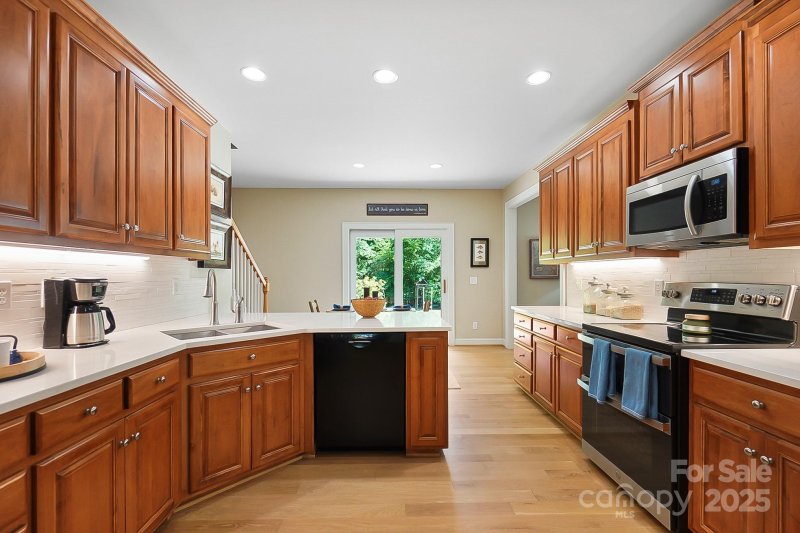 Property image 5 of 4570 Chanel Court in Vanderburg Estates, Concord, NC 28025