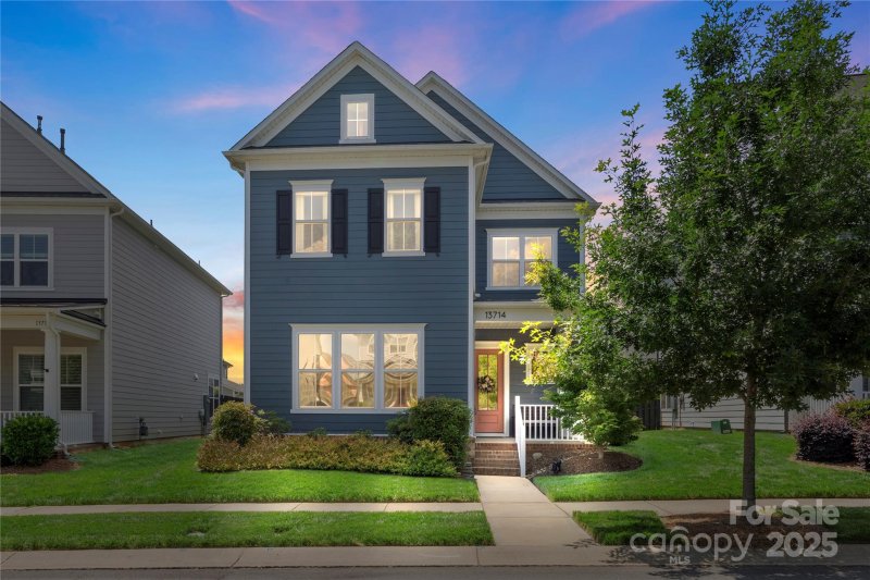 Property image 2 at 13714 Jacks Lane, Pineville, NC 28134