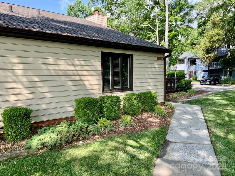 Property image 4 at 11316 Carmel Chace Drive, Charlotte, NC 28226