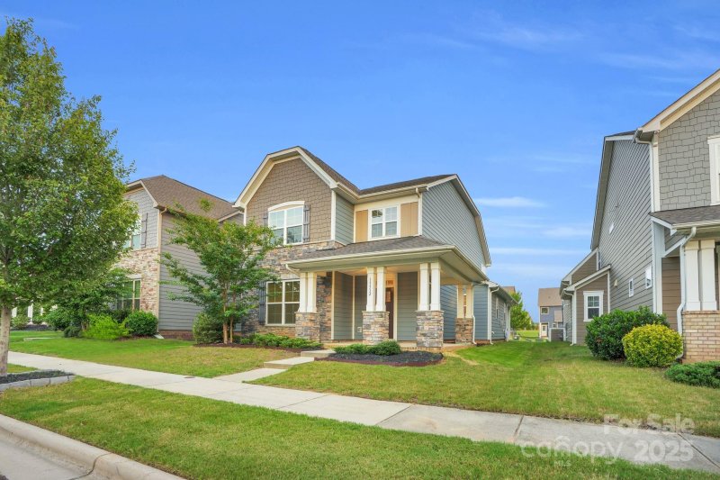 Property image 2 at 13332 Caite Ridge Road, Davidson, NC 28036