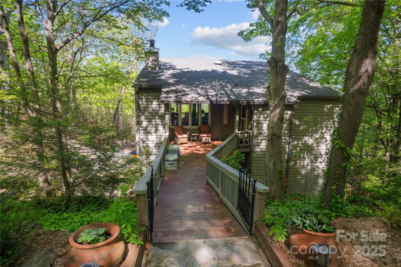 Property image 3 of 25 Little Falls Drive in Melrose Mtn, Tryon, NC 28782