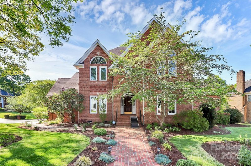 4509 Rosecliff Drive