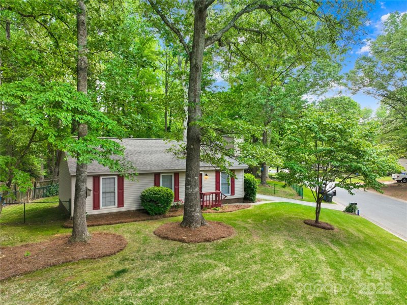 Property image 3 at 10200 Cairnsmore Place, Mint Hill, NC 28227