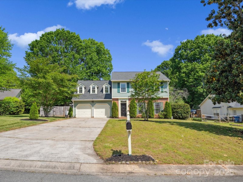 Property image 3 of 9430 Peckham Rye Road in Danbrooke Park, Mint Hill, NC 28227