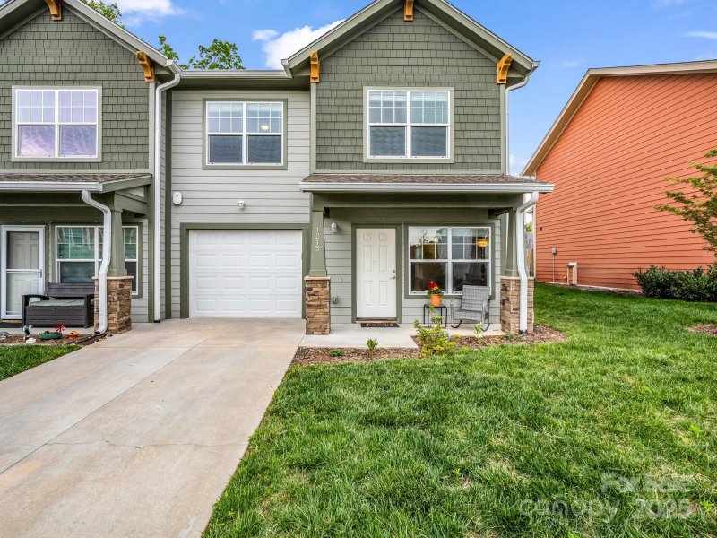 1215 Pauline Trail Drive