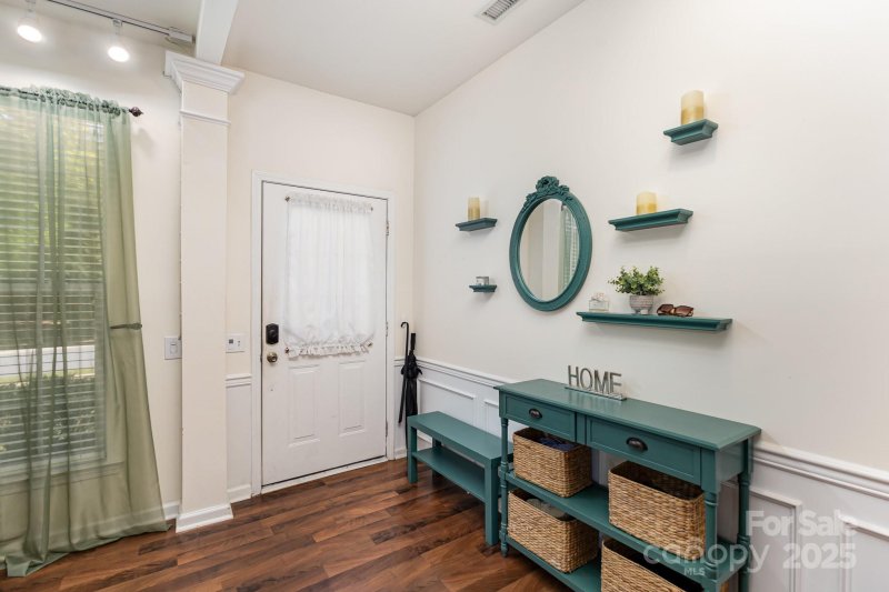 Property image 5 at 11807 Hawick Valley Lane, Charlotte, NC 28277