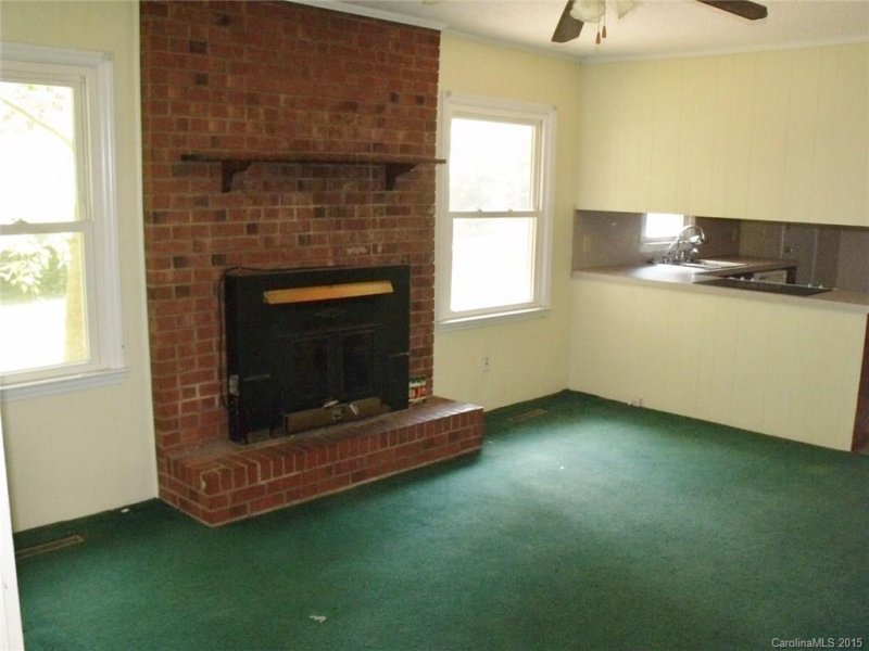 Property image 5 at 138 Barclay Lane, Mooresville, NC 28115